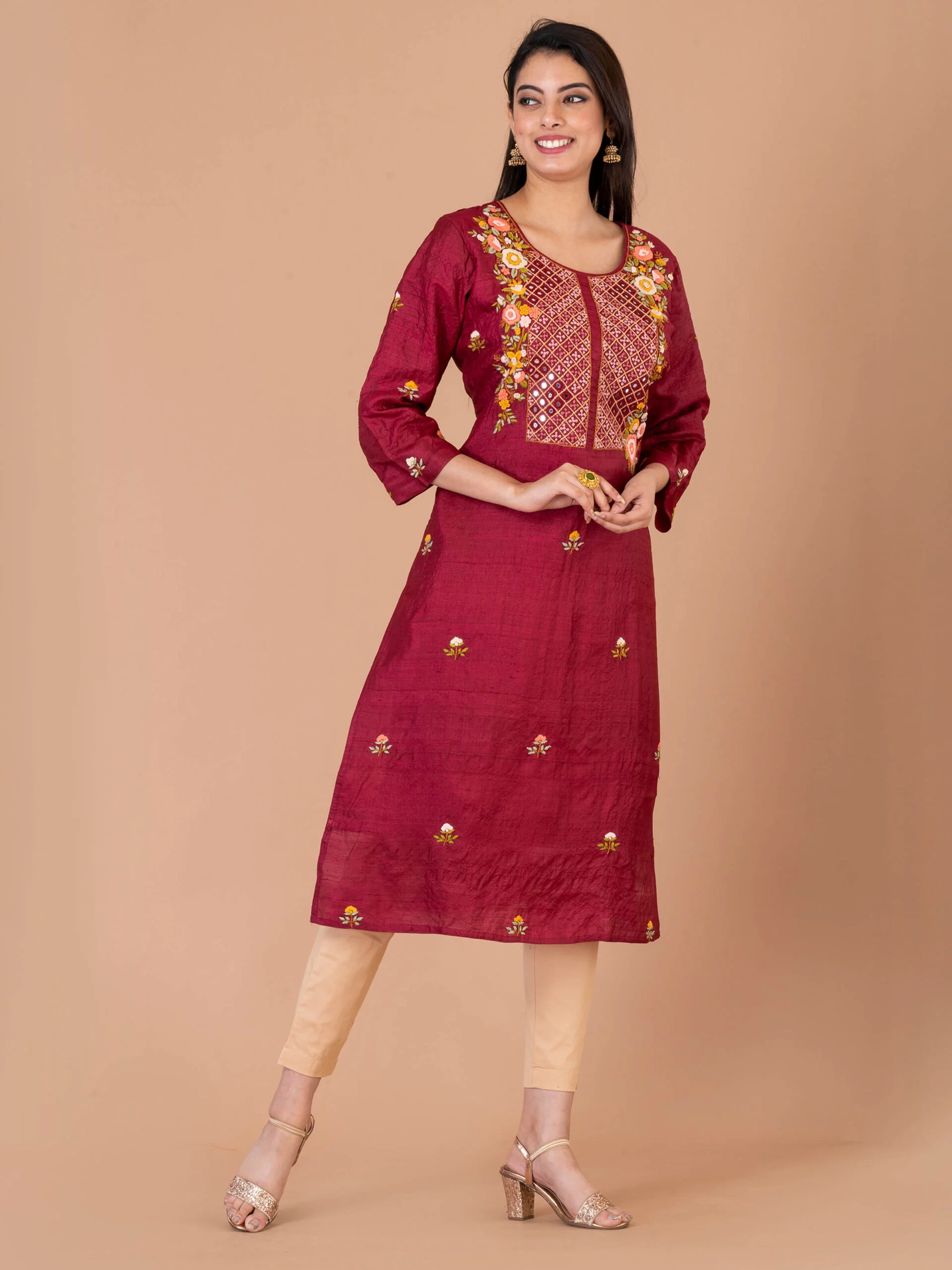 1_0000s_0001_DSC00351-scaled-1.jpg Jalpaibon Women’s Hand Embroidered Tassar Silk Round Neck Kurta (Maroon)