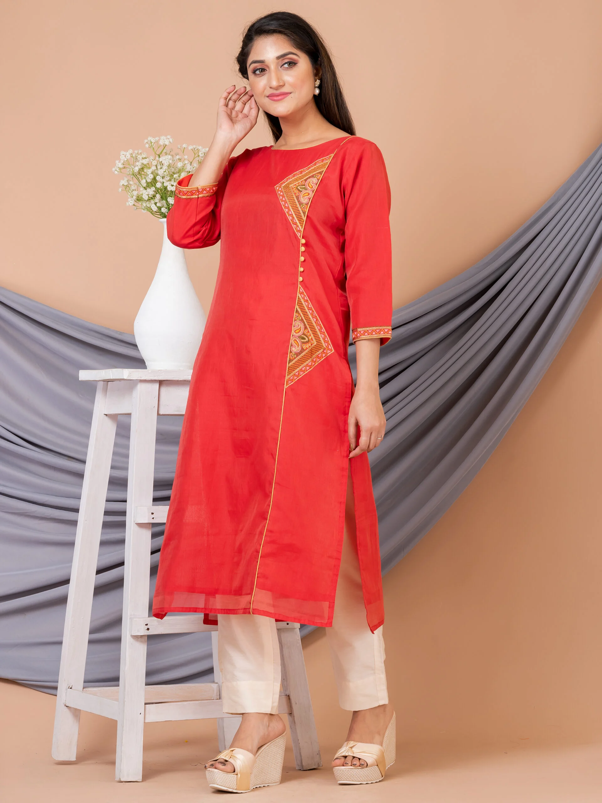 Jalpaibon Women’s Embroidered Cotton Silk Round Neck Long Kurta (Red)