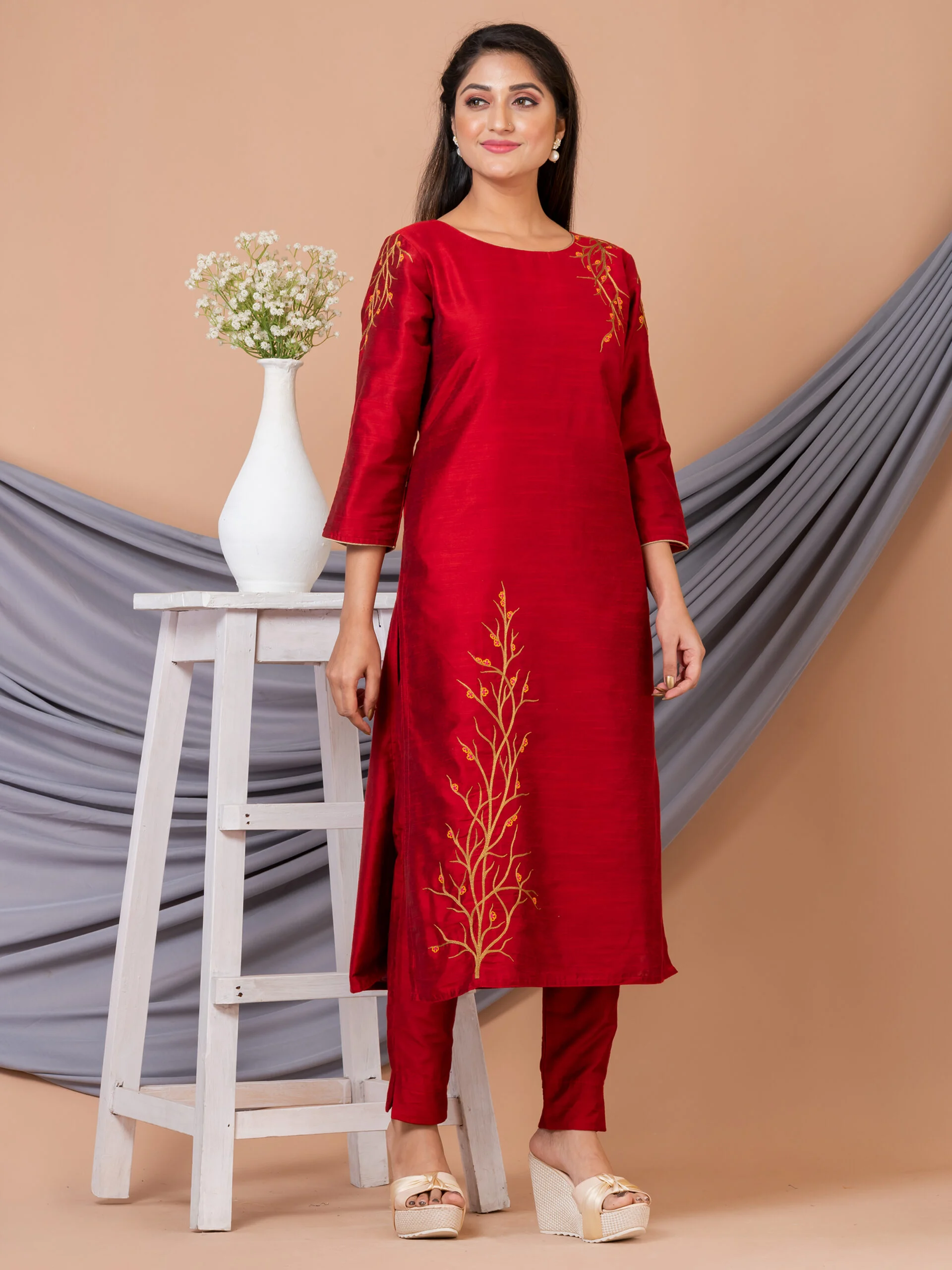 1_0002s_0003_DSC06561-scaled-1.jpg Jalpaibon Women’s Hand Embroidered Silk Blend Long Kurta (Red)