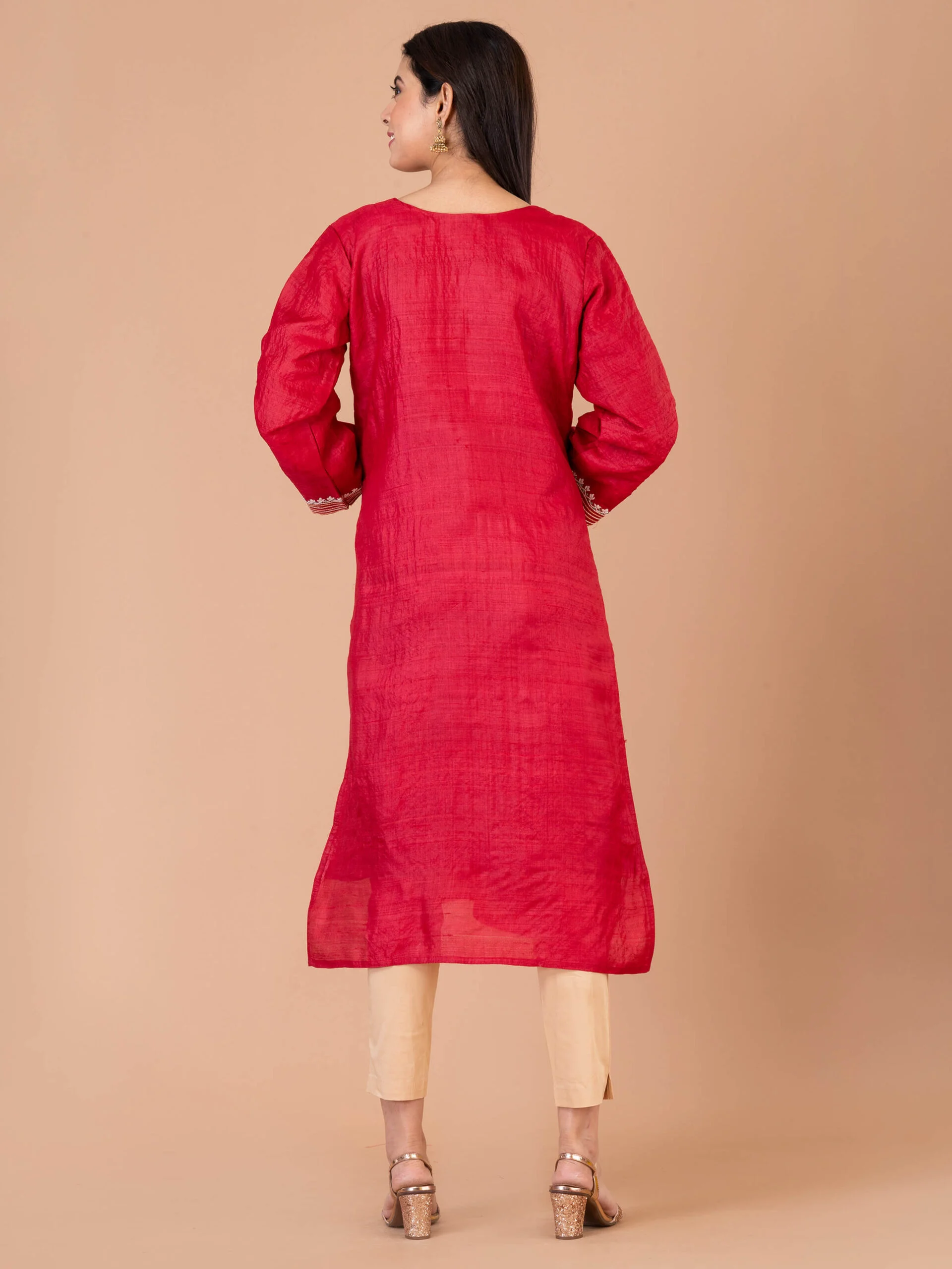1_0005s_0000_DSC00327-scaled-1.jpg Jalpaibon Women’s Embroidered Tassar Silk V-Neckline Kurta (Red)