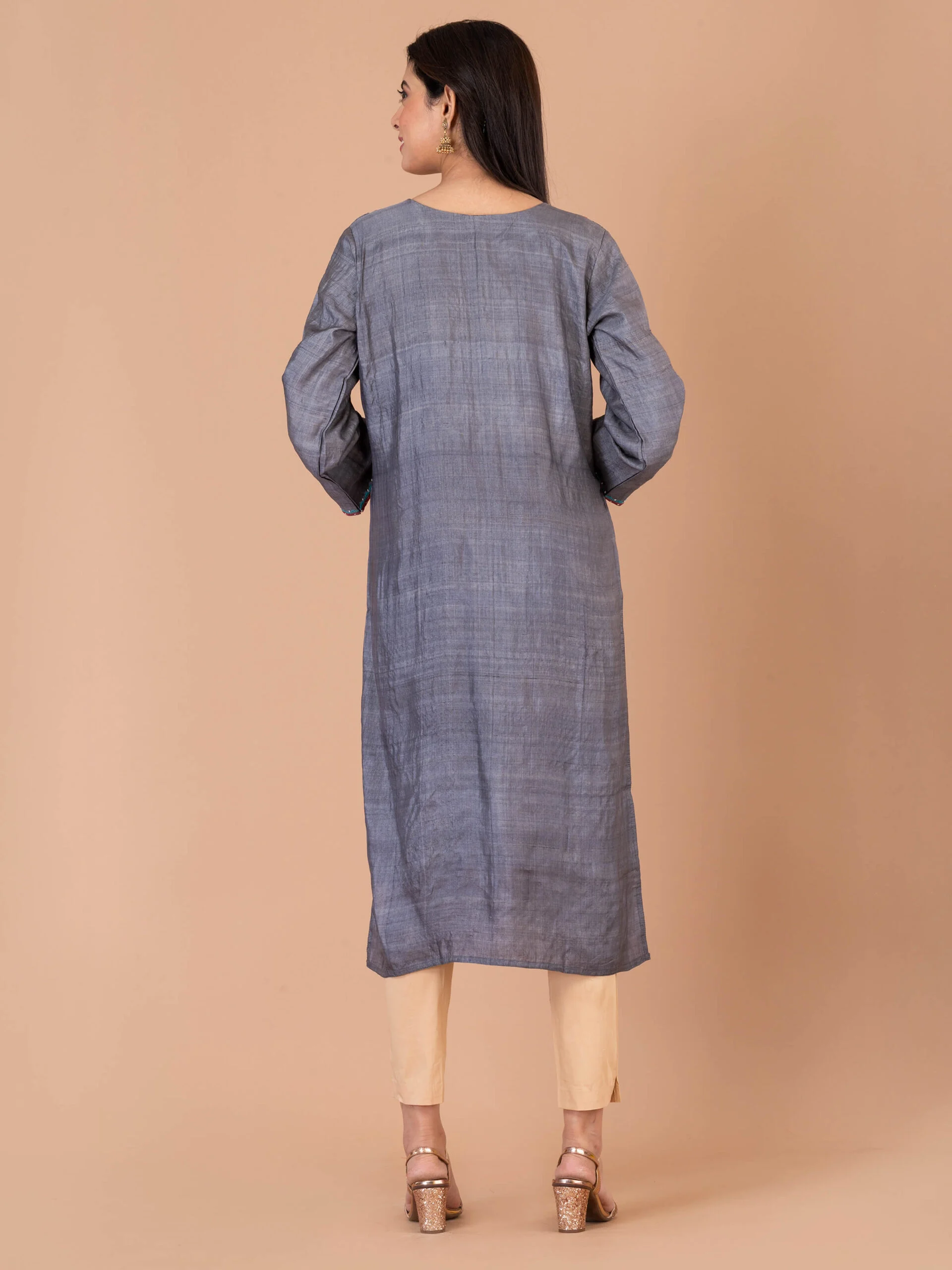 1_0006s_0000_DSC00323-scaled-1.jpg Jalpaibon Women’s Embroidered Tassar Silk Round Neck Long Kurta (Grey)