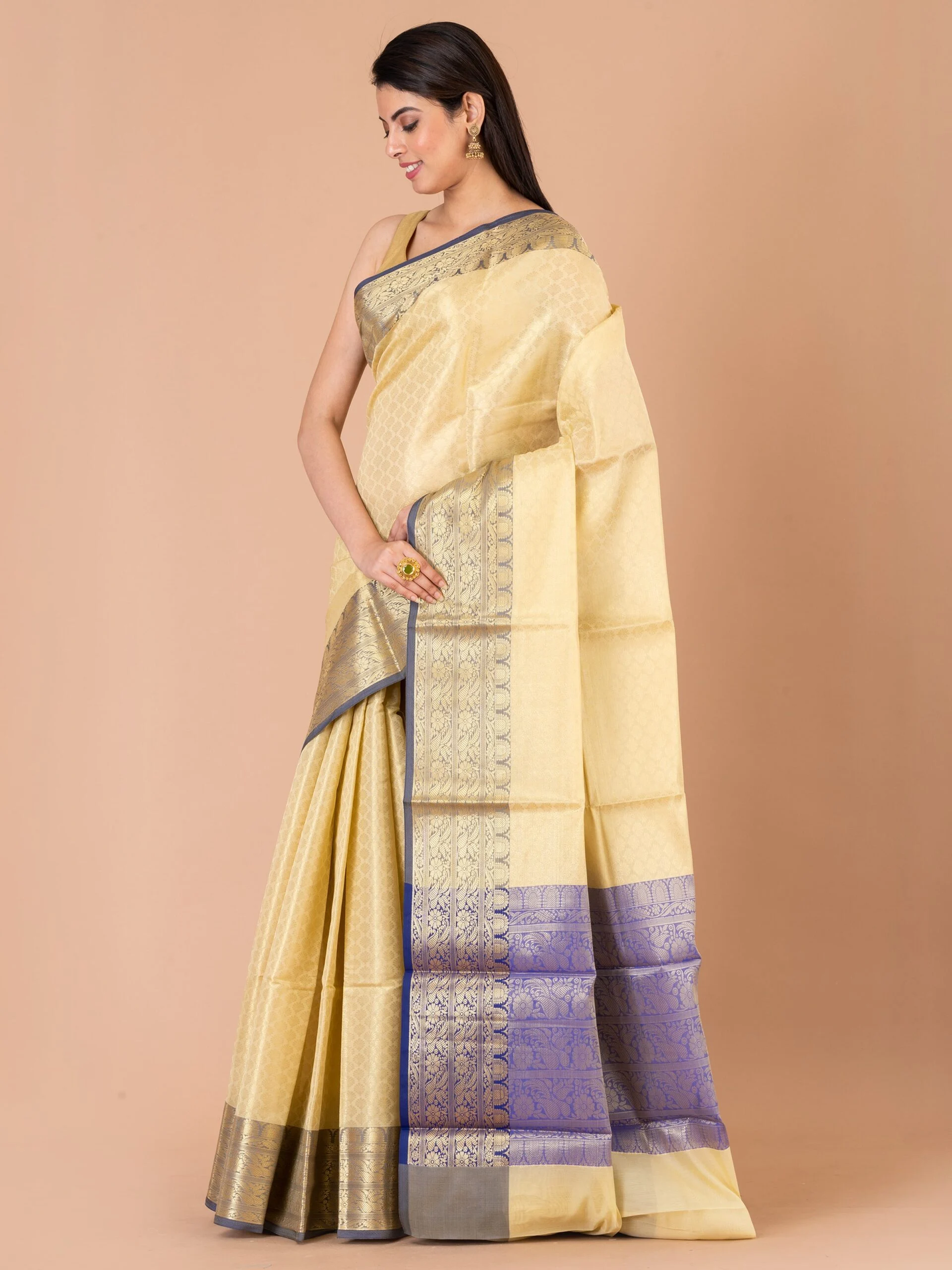 1_0011s_0001_DSC00297-min-scaled-1.jpg Jalpaibon Self Woven Silk Blend Jacquard Saree (Light Beige)