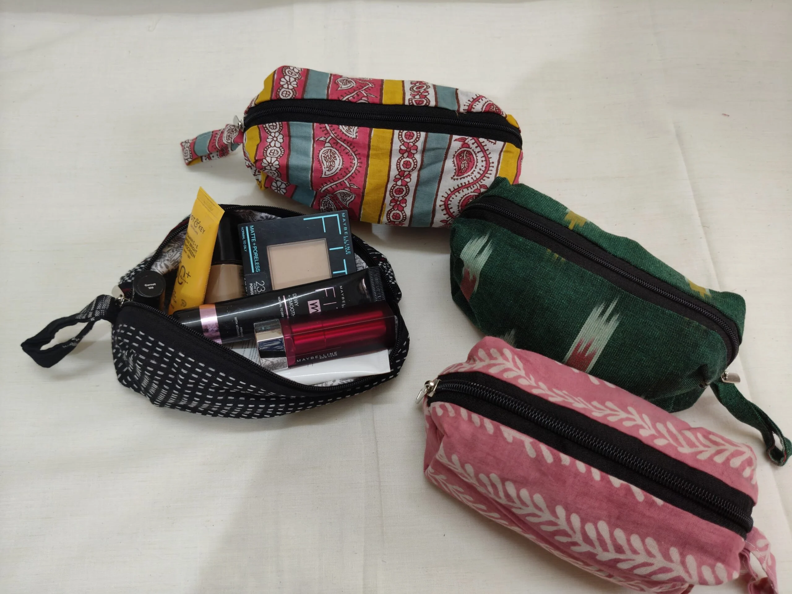 IMG-20251012-WA0023-scaled-1.jpg JALPAIBON Handmade Fabric Small Stationery Pouch – Multipurpose Organizer Bag