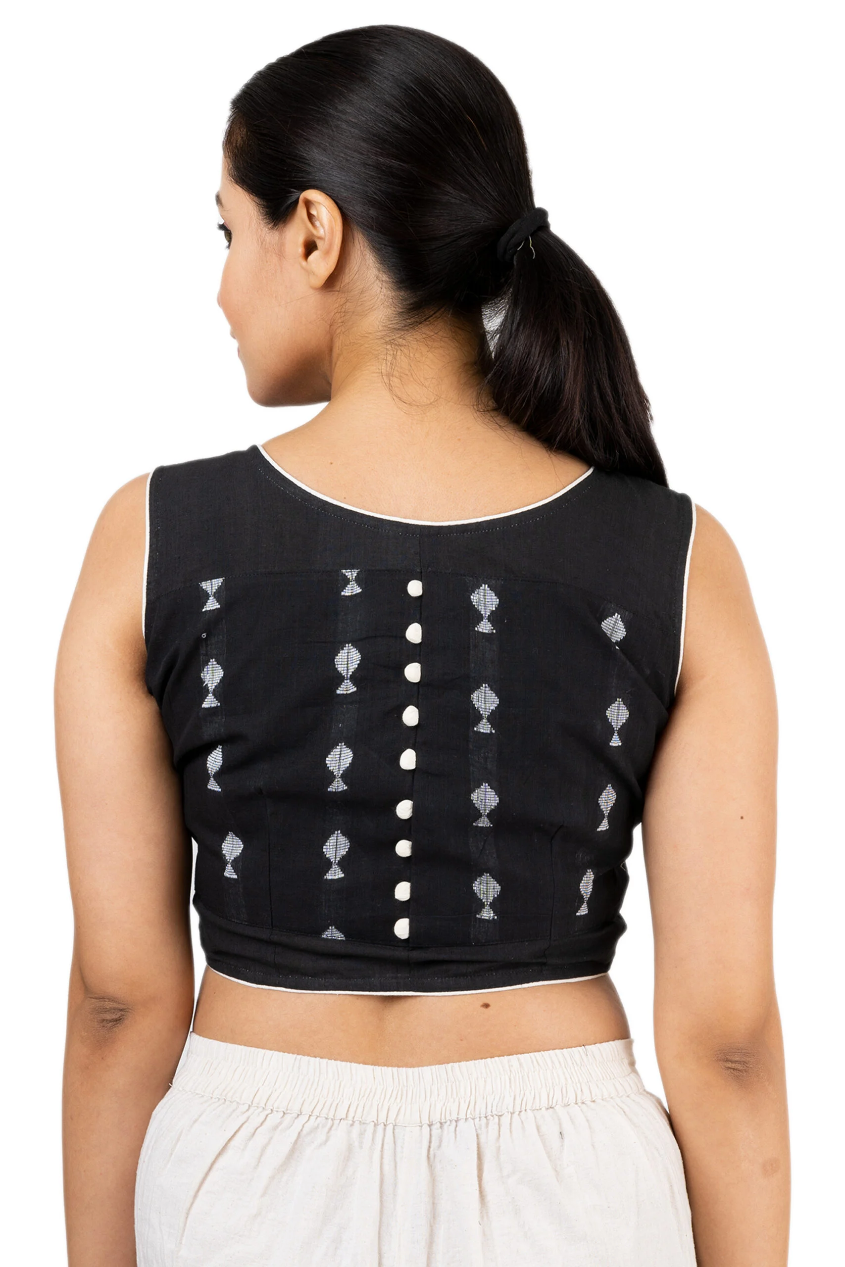 JALPBL-22-06-85_3-scaled-1.jpg JALPAIBON Round Neck Sleeveless Cotton Women’s Saree Blouse
