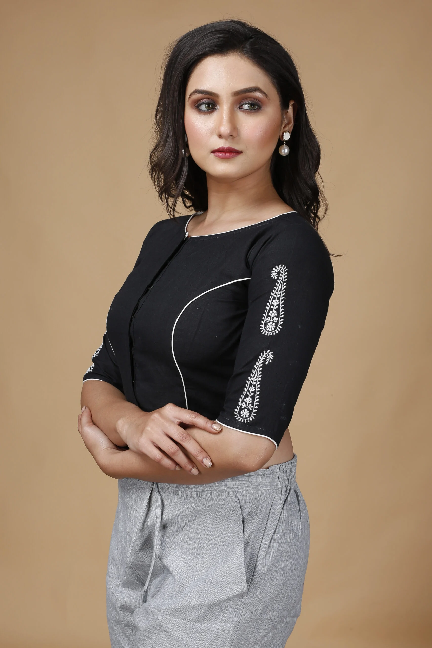JALPAIBON Boat Neck Cotton Women Short Sleeve Blouse In Black-JALPBL-24-02-138