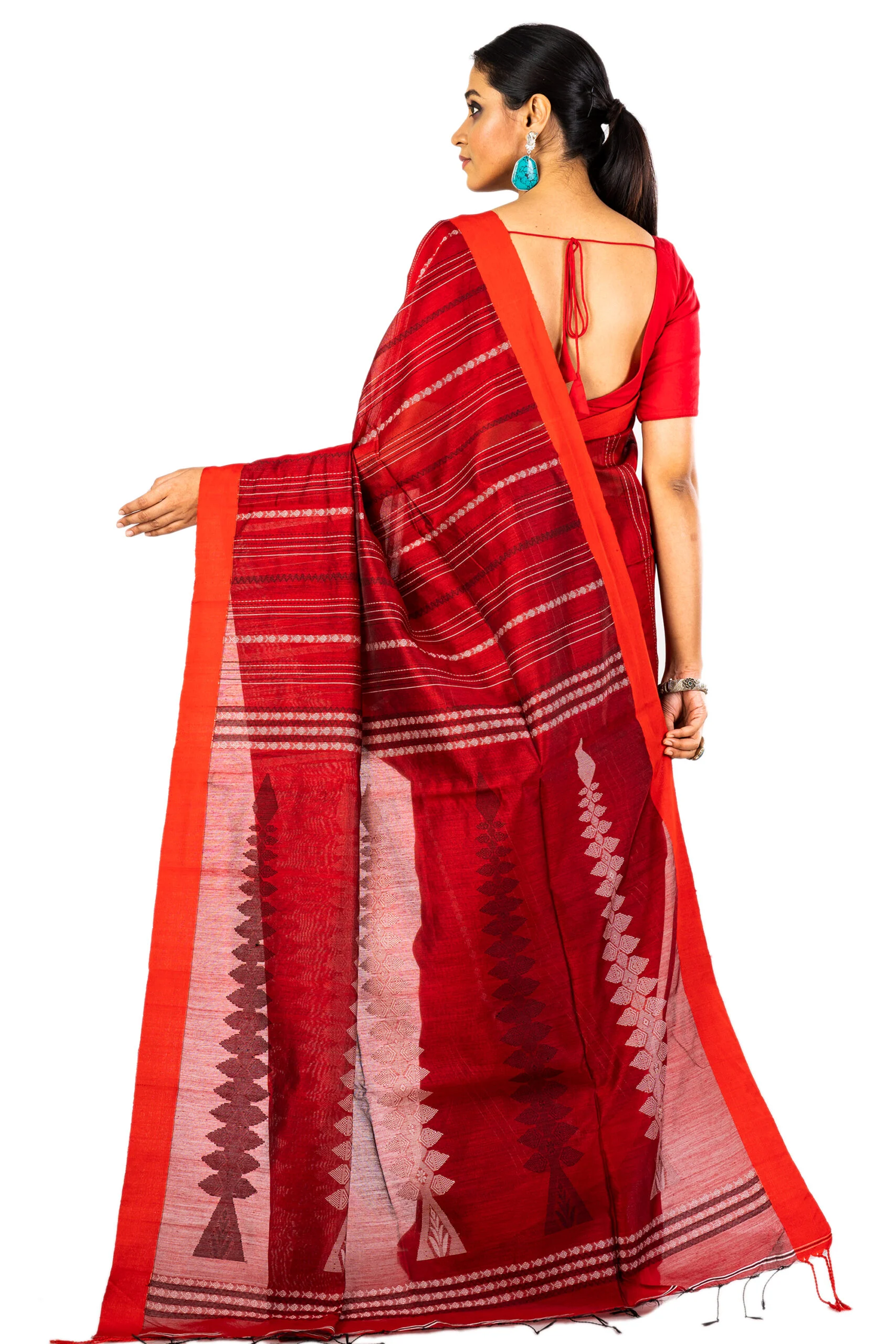 Jalpaibon Woven Red Handloom Silk Cotton Saree