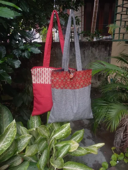 Jalpaibon Tote Bag