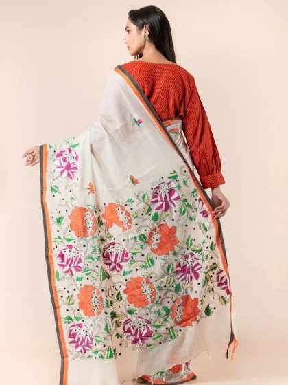 Jalpaibon Cream Kantha Embroidery Cotton Saree