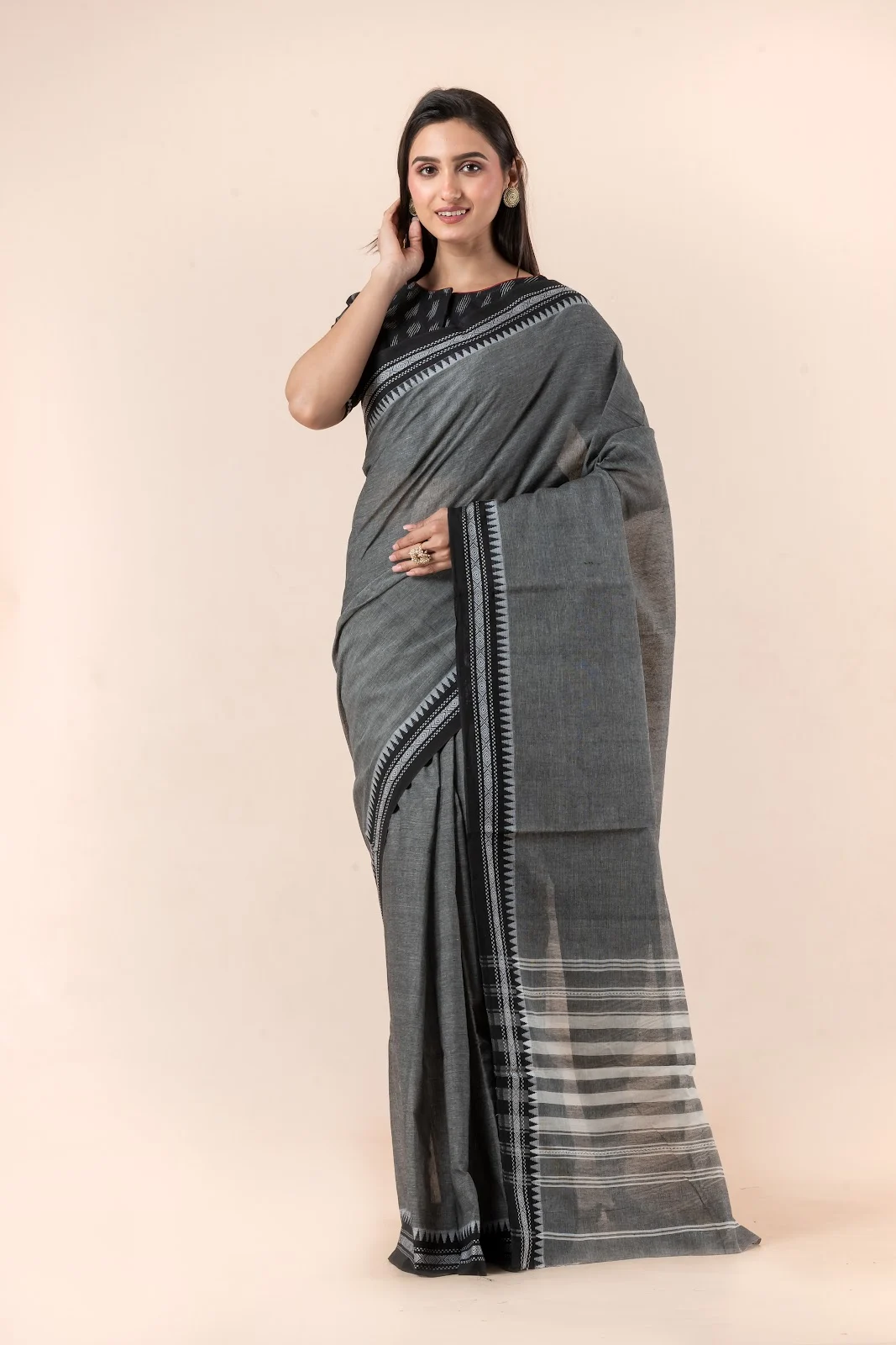 JPSAR 26/03/01-image-5 Jalpaibon Dark Grey Handloom Khadi Saree