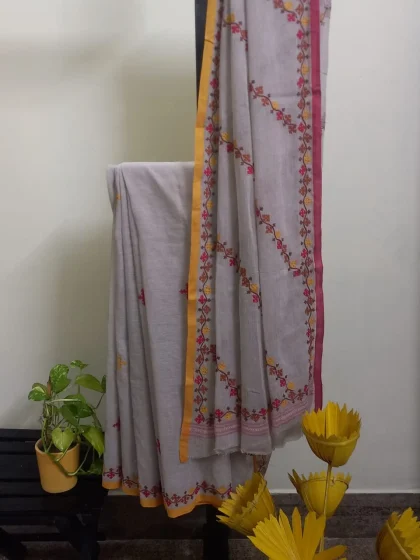 Jalpaibon Light Grey Gujarati Embroidery Cotton Saree