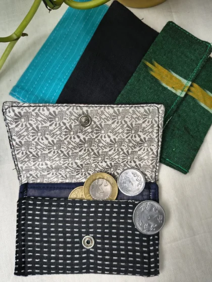 Jalpaibon Card Holder
