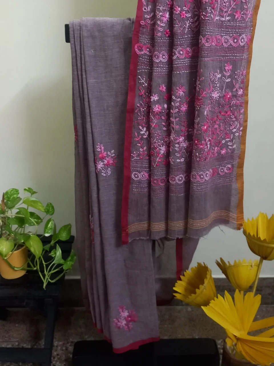 JALPSAR/26/07/11-image-4 Jalpaibon Grey Hand Embroidered Cotton Saree