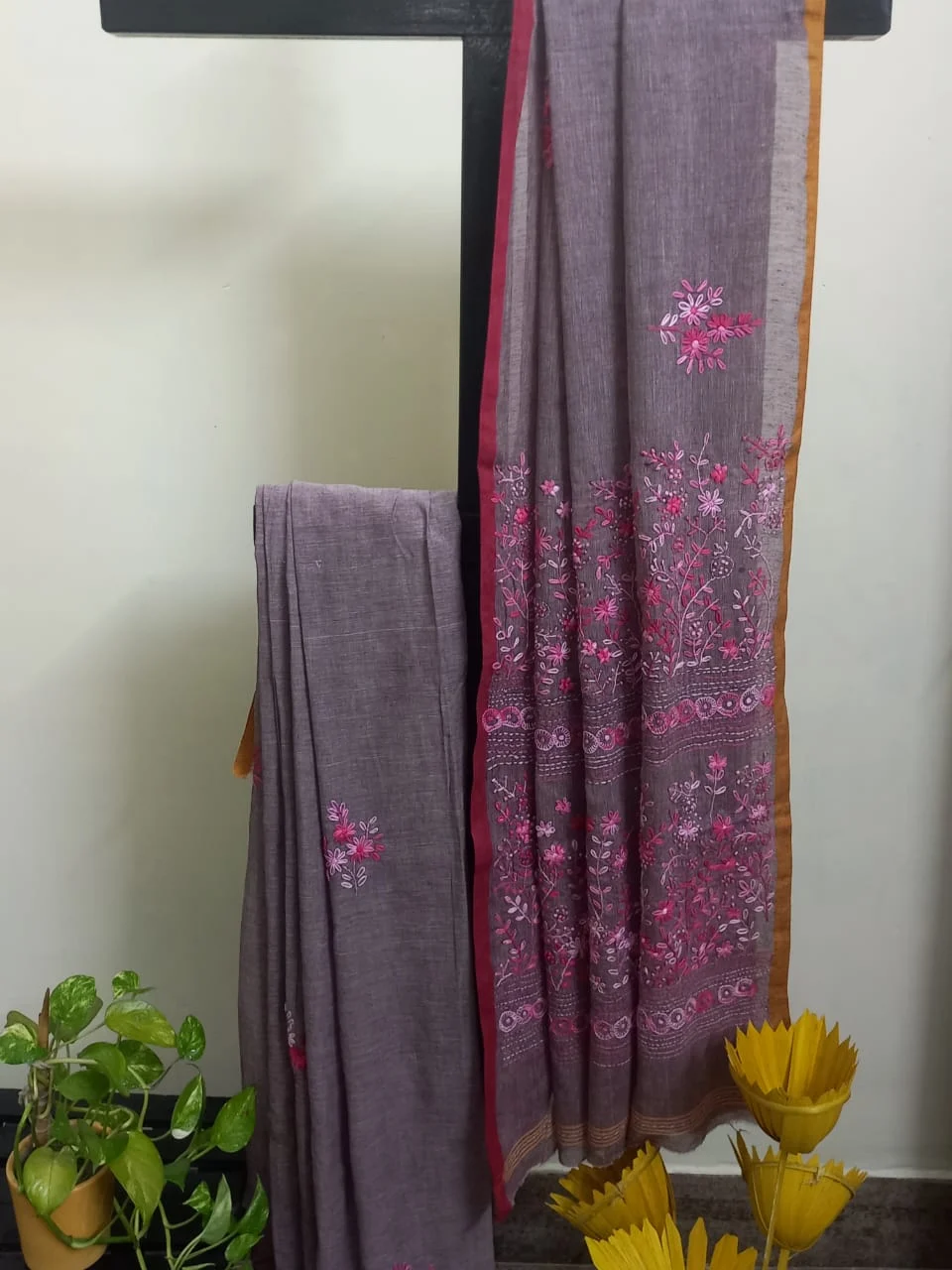 JALPSAR/26/07/11-image-2 Jalpaibon Grey Hand Embroidered Cotton Saree