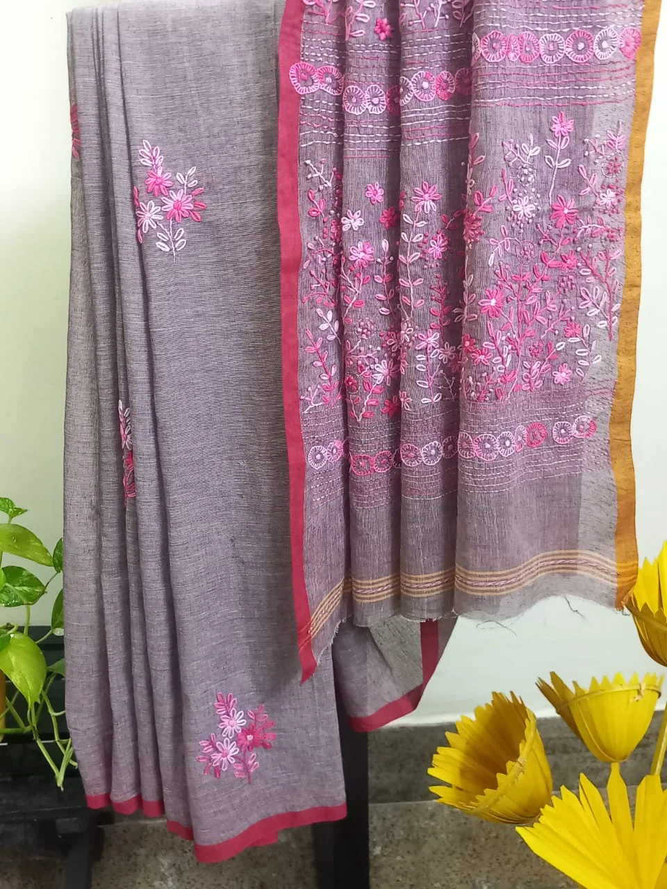 Jalpaibon Grey Hand Embroidered Cotton Saree
