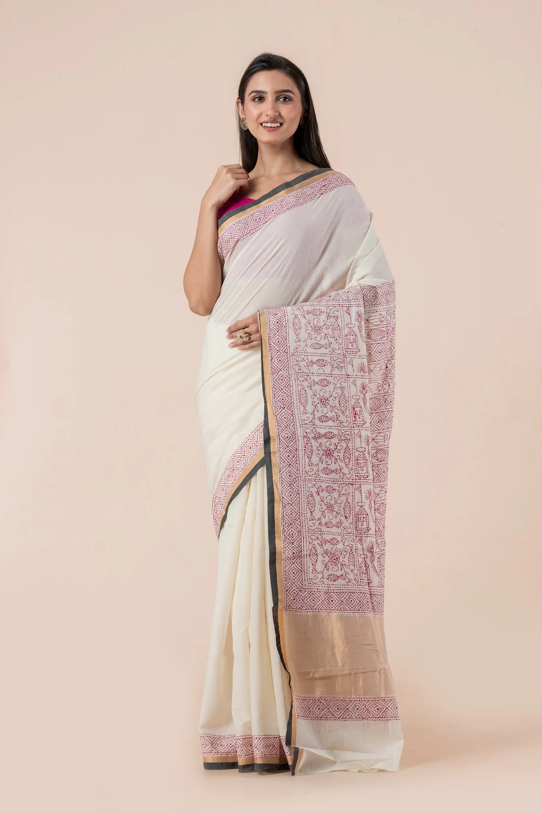 Jalpaibon Cream Kantha Embroidery Cotton Saree